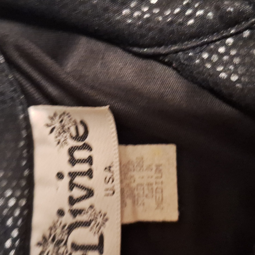 Blouse - Picture 2 of 4